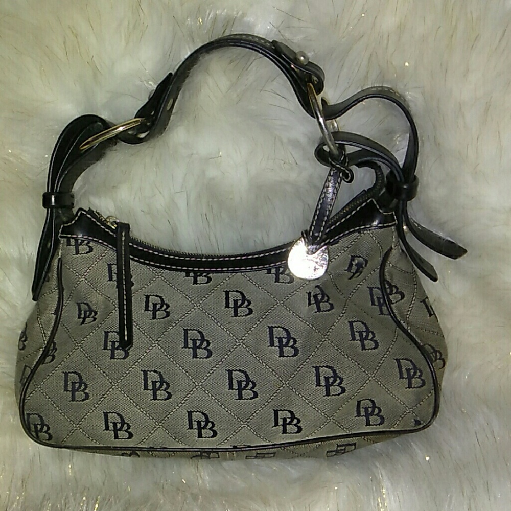 Free Dooney & Bourke bag with bundle of 2!!!